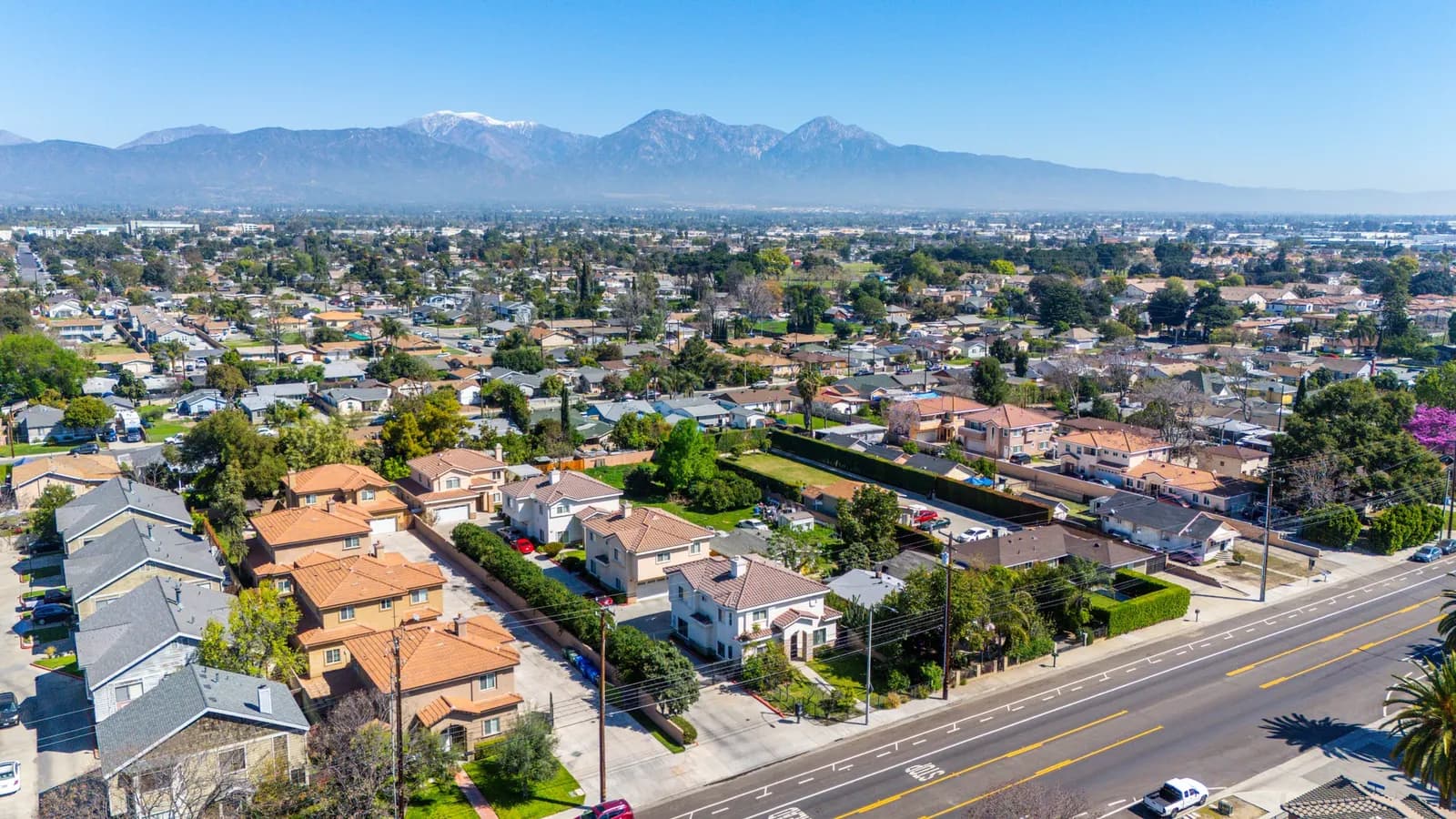 Aerial view of the Wellness Detox of LA property with the San Gabriel Mountains beyond
